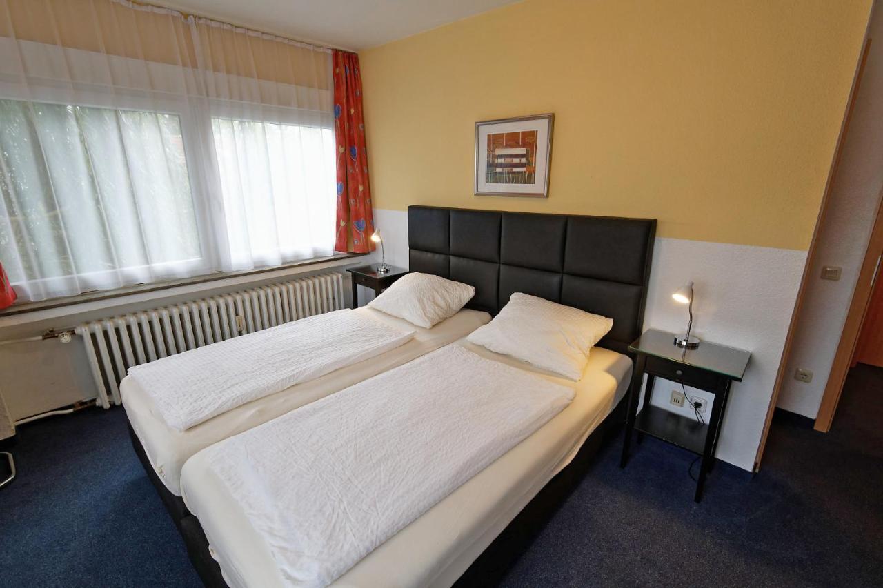 Hotel Wiedenhof Hilden Exteriör bild