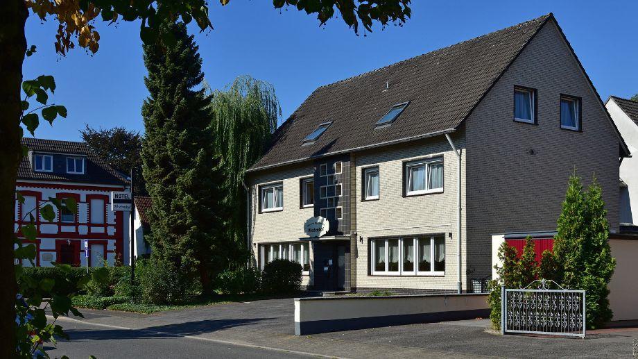 Hotel Wiedenhof Hilden Exteriör bild